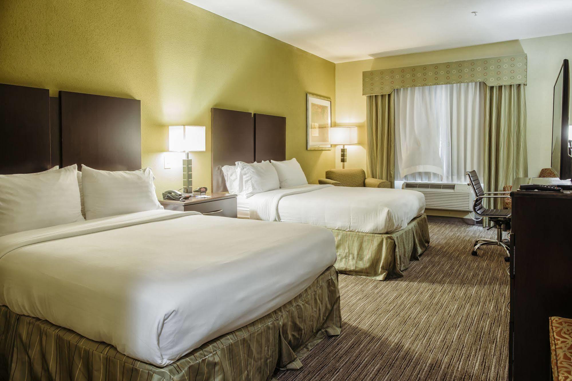 Holiday Inn Express Hotel & Suites Waller By Ihg Ngoại thất bức ảnh
