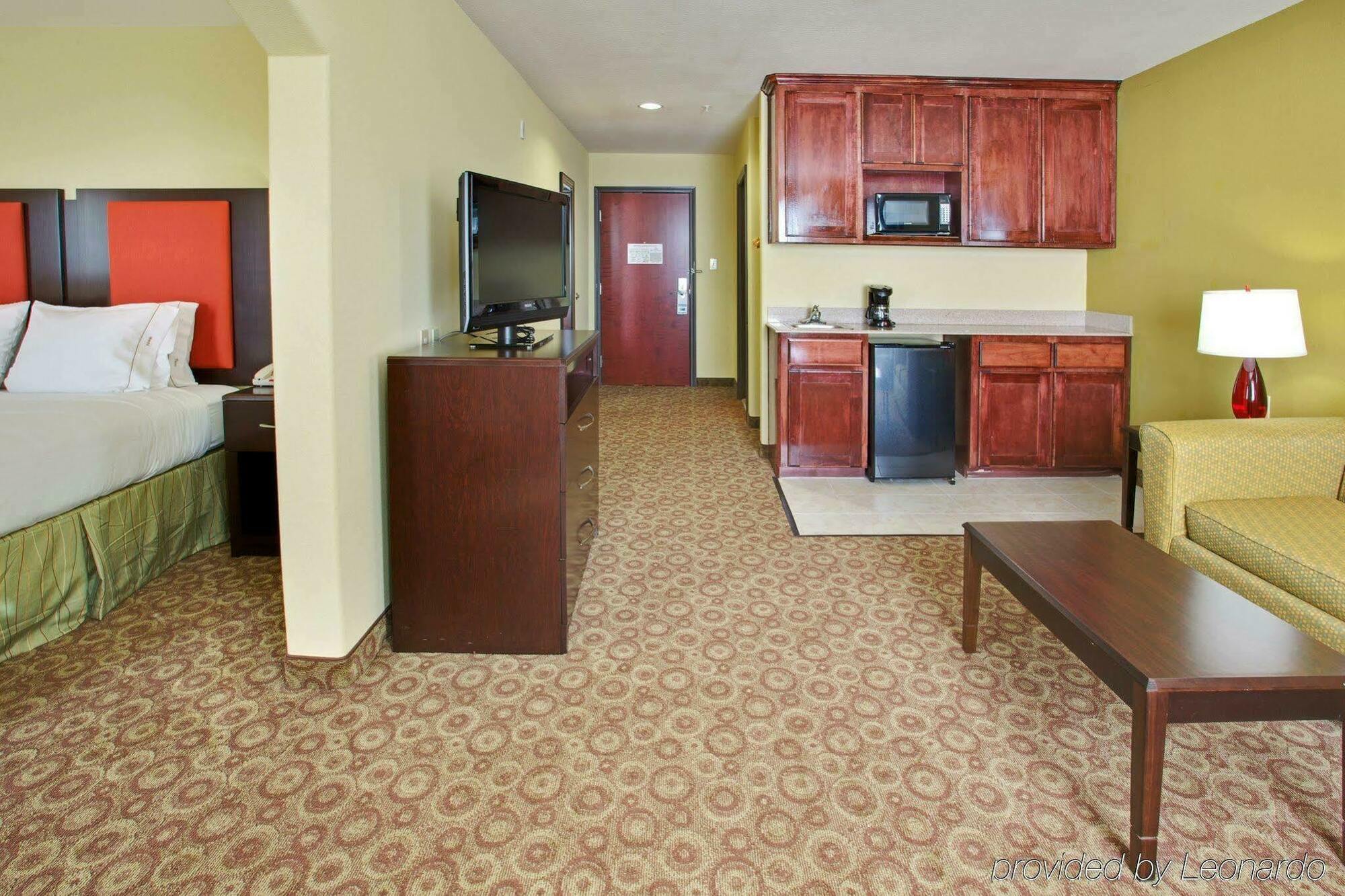 Holiday Inn Express Hotel & Suites Waller By Ihg Ngoại thất bức ảnh