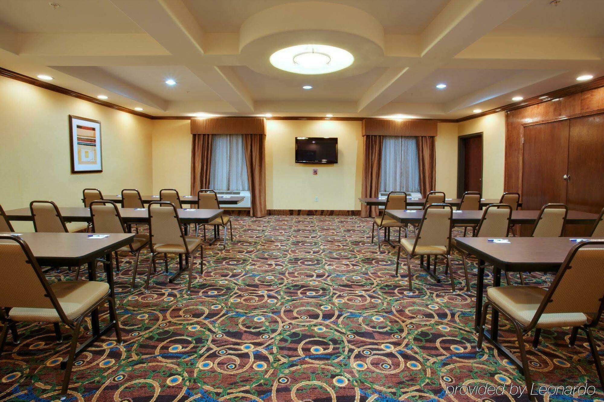 Holiday Inn Express Hotel & Suites Waller By Ihg Ngoại thất bức ảnh